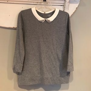 gray sweatshirt accent rhinestones on the collar